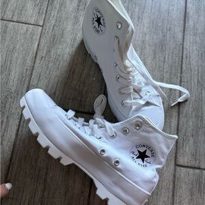 Converse Women's Chuck Taylor All Star Lugged Sneaker